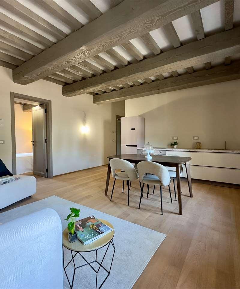 Appartamento di prestigio in vendita a Perugia, San Sisto, PG — 88 mq, 2 camere, 2 bagni · Esclusivo Borgo Antico nel Cuore di Perugia
