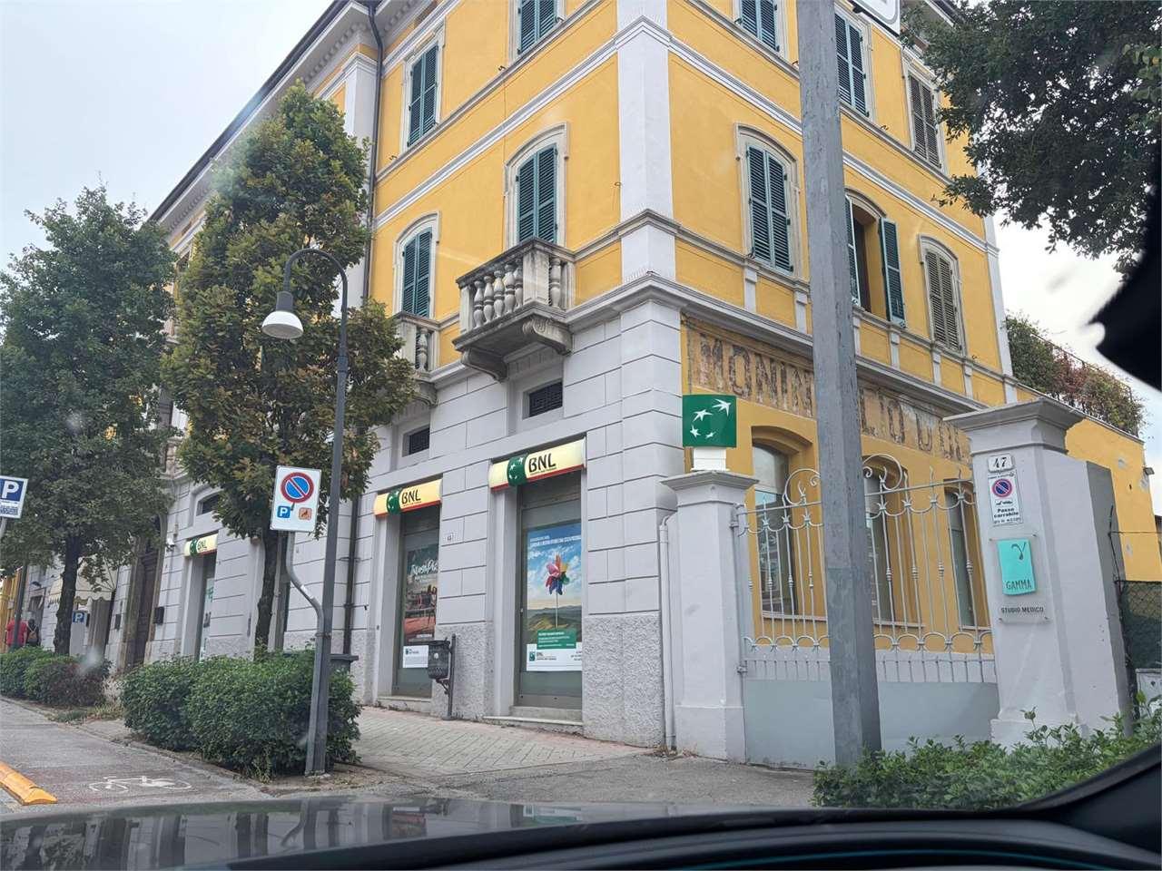 Prestigioso immobile Commerciale a reddito a Spoleto — Commerciale in vendita a Spoleto — foto 1 di 5