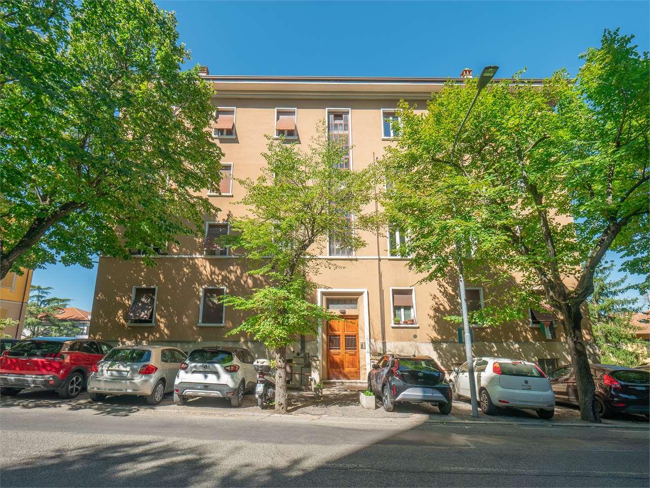 Via XX Settembre, appartamento con quattro camere — Appartamento in vendita a Perugia zona Via XX Settembre — foto 1 di 34